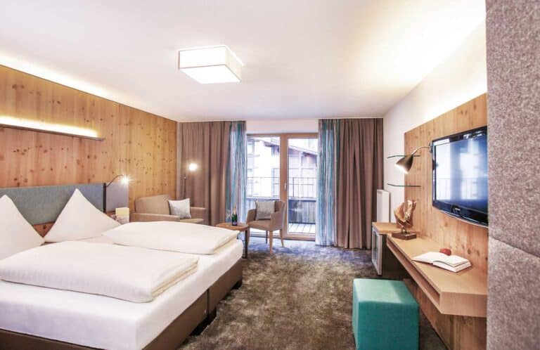 Hotel-Piz-Buin-Ischgl-Zimmer-Doppelzimmer-Galfeis-2